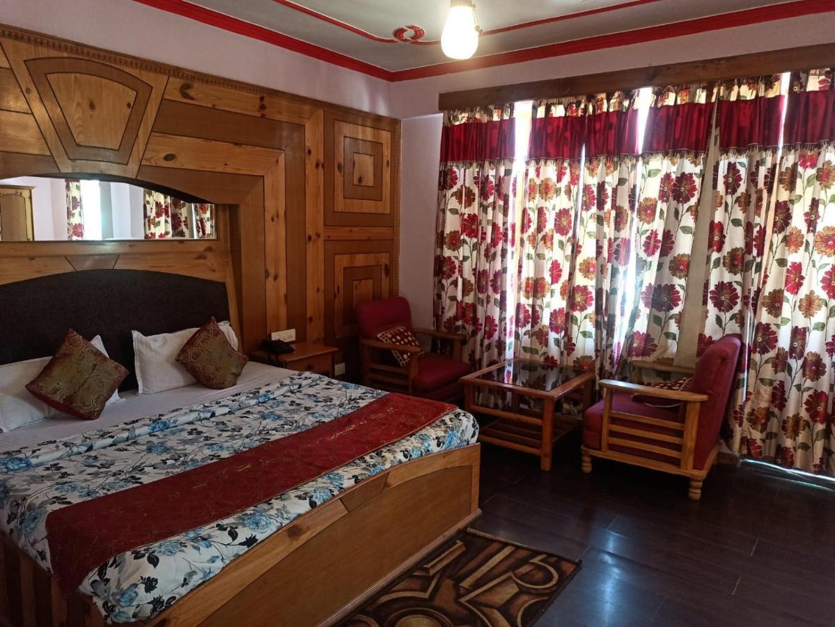 Hotel Prini Inn Manāli Zimmer foto